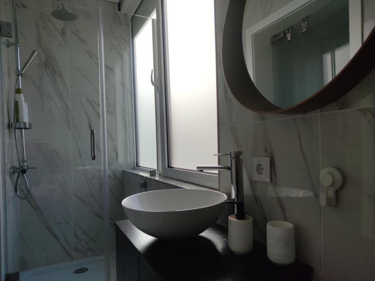 Suite Na Baixa Do Porto Luaran gambar